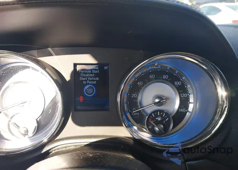 2013 Chrysler 300 Motown from USA, damaged, VIN 2C3CCAAG1DH589989